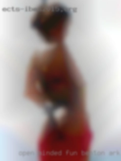 Open minded Benton, Arkansas woman fun aggressive.